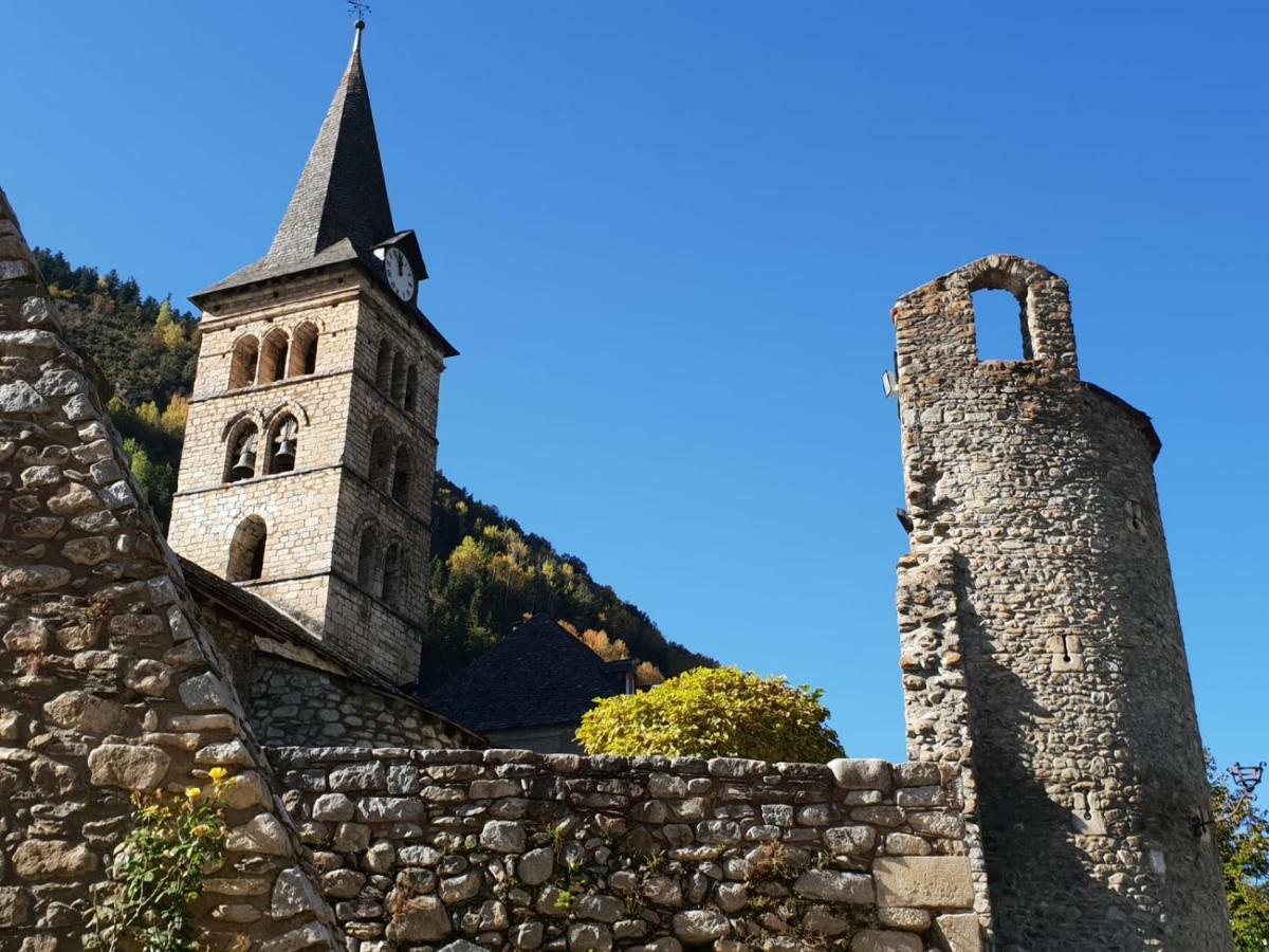 Casa Aranesa Lägenhet Arties Exteriör bild